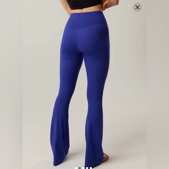 Aerie offline realme Women's Flare Leggings - Dark Green - Picture 2 of 3